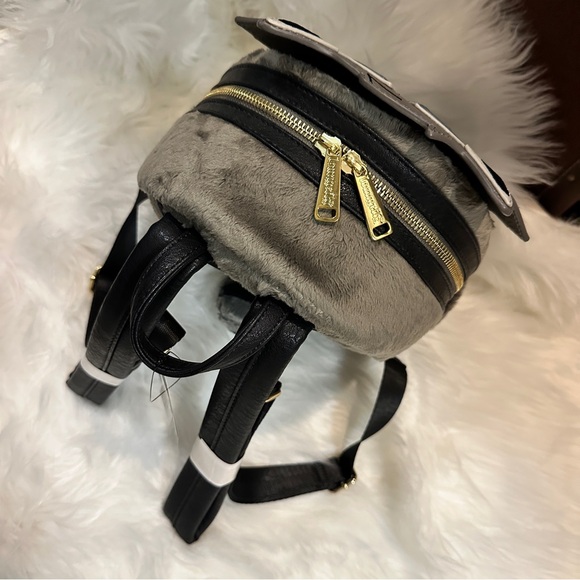 Disney Princess Loungefly Pocahontas Meeko Plush Mini Backpack NWT - Picture 6 of 6